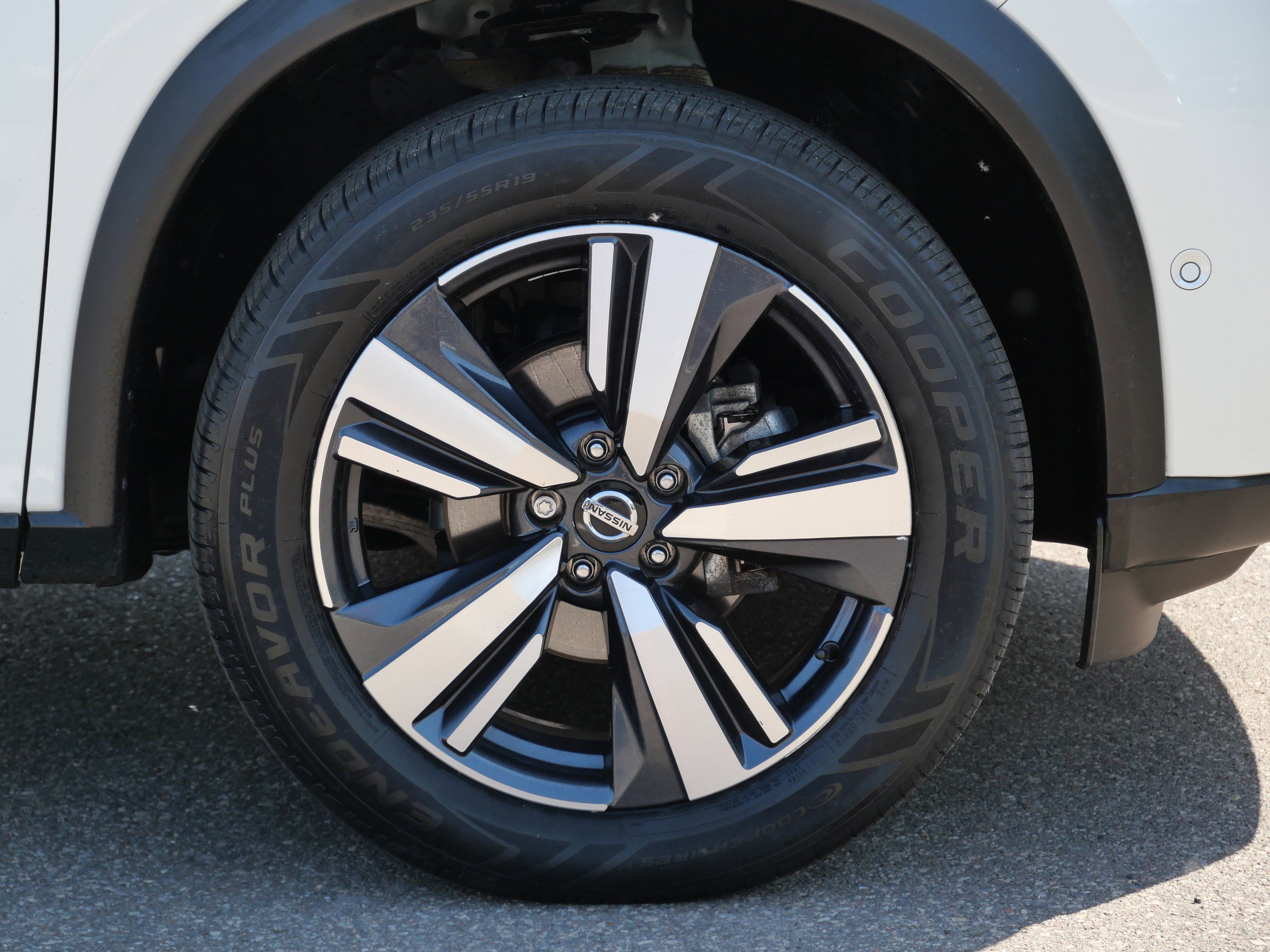 Used 2021 Nissan Rogue Platinum AWD/4WD image 9
