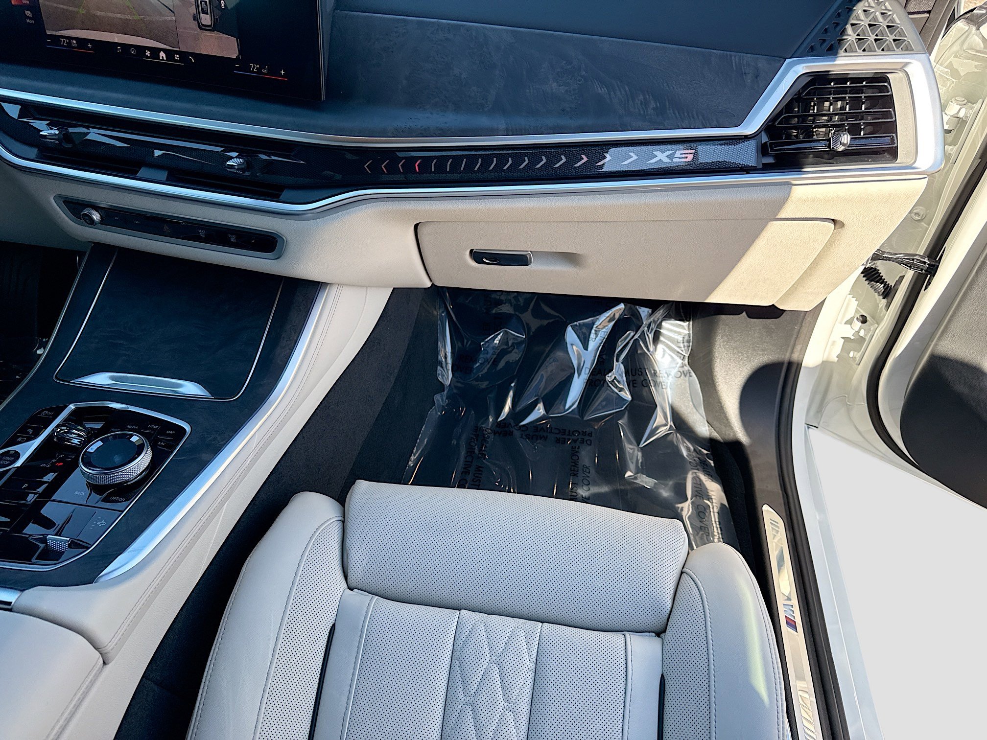 New 2026 BMW X5 xDrive50e w/ Executive Package image 19