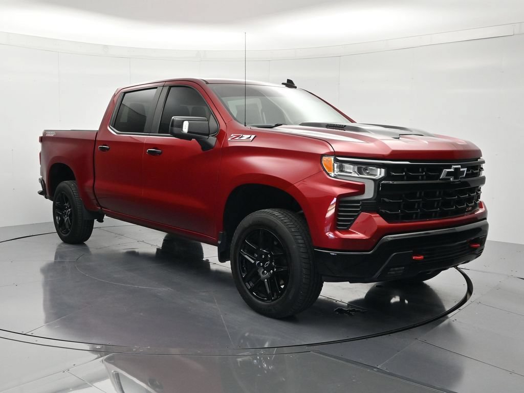 Certified 2022 Chevrolet Silverado 1500 LT Trail Boss w/ LT Trail Boss Premium Package AWD/4WD image 3