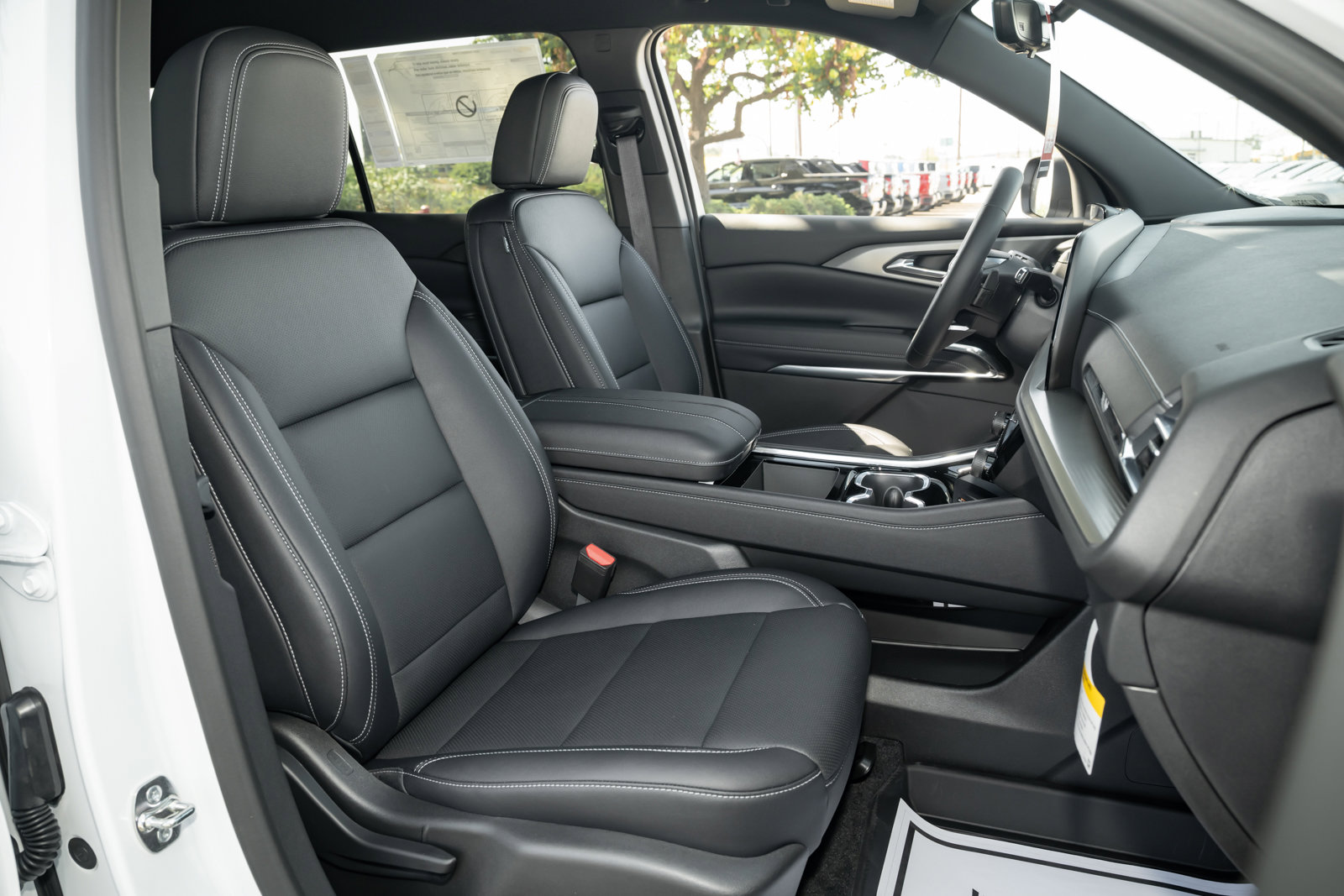 New 2026 Chevrolet Traverse LT w/ Driver Confidence Package image 38