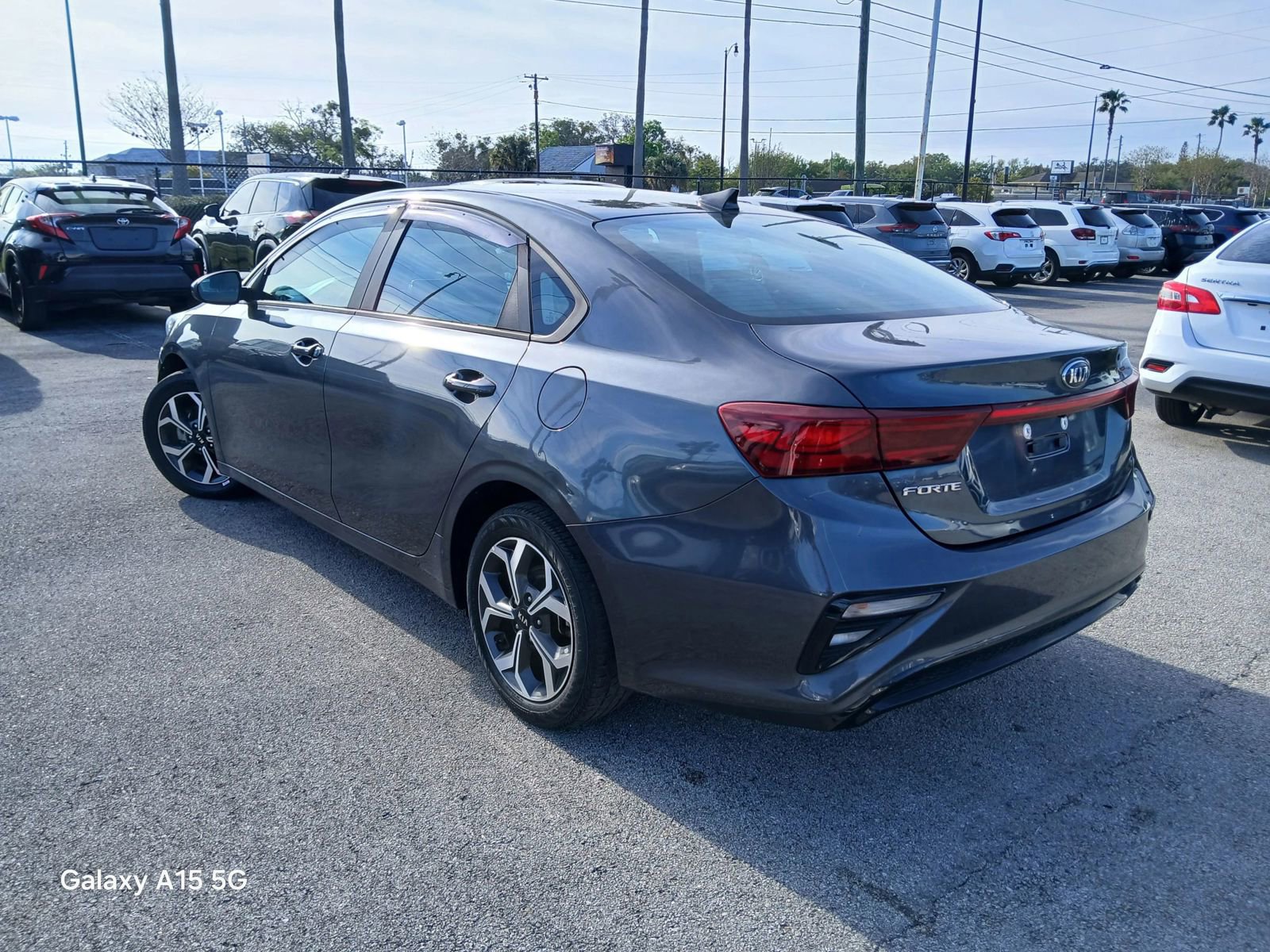 Used 2021 Kia Forte LXS FWD image 6