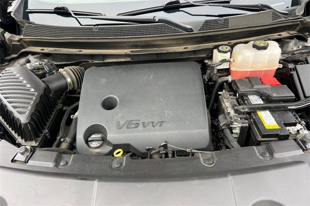 Used 2023 Chevrolet Traverse LT image 24