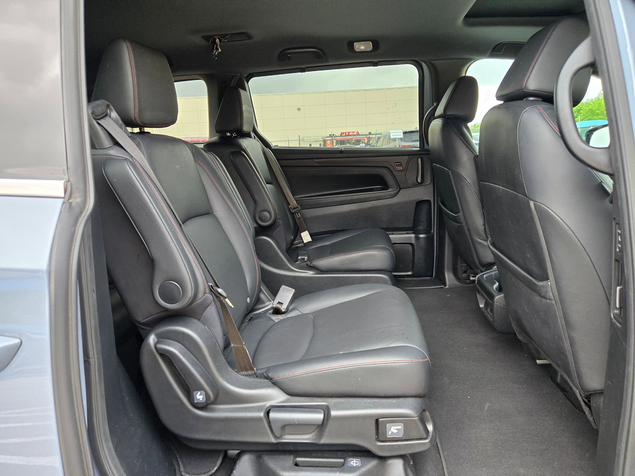 Used 2024 Honda Odyssey Sport image 23