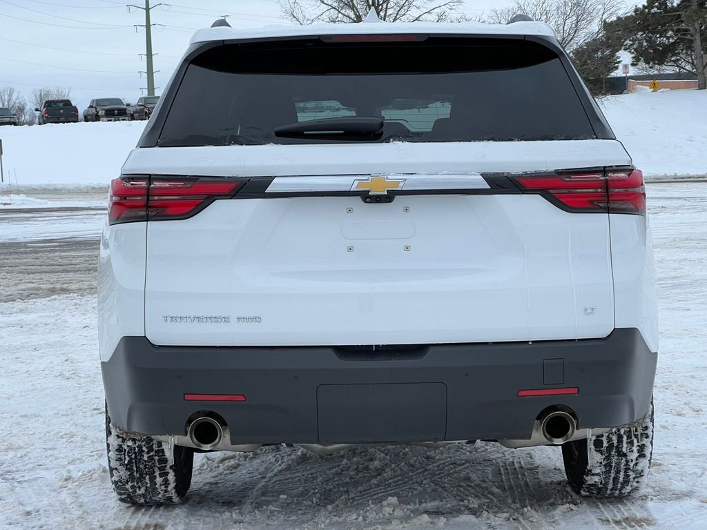 Certified 2023 Chevrolet Traverse LT w/ Rear Camera Mirror Package image 43