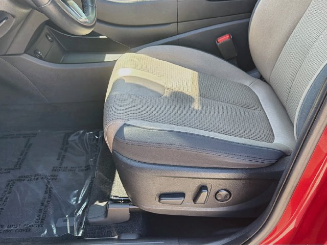 Used 2023 Hyundai Santa Fe SEL FWD image 20