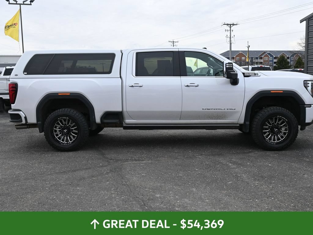 Used 2024 GMC Sierra 2500 Denali w/ Denali Reserve Package AWD/4WD image 5