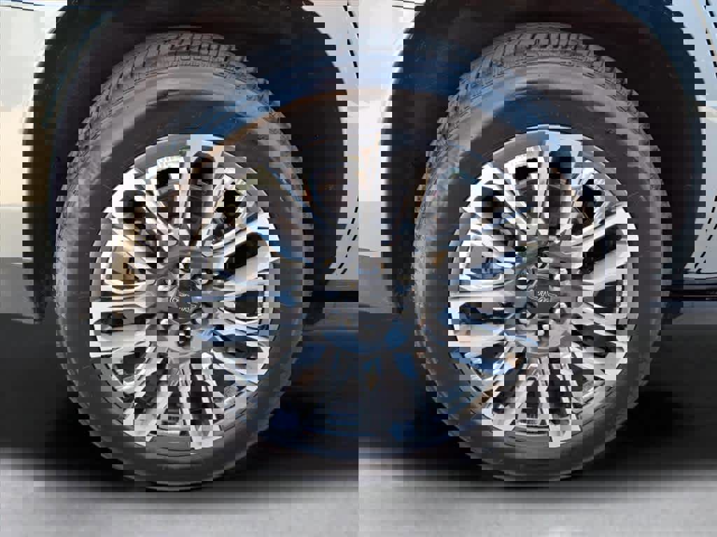 Used 2024 GMC Yukon Denali Ultimate image 8