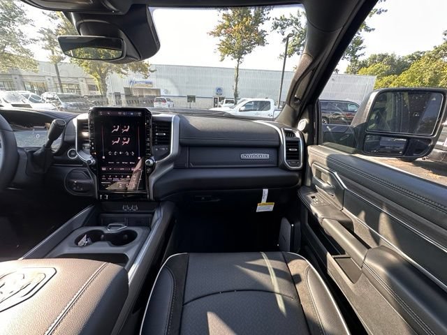 New 2027 RAM 2500 Laramie AWD/4WD image 27