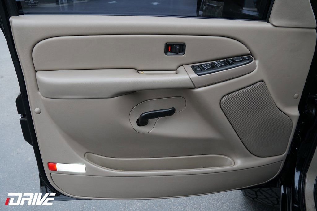 Used 2006 Chevrolet Silverado 2500 LT w/ Skid Plate Package image 20