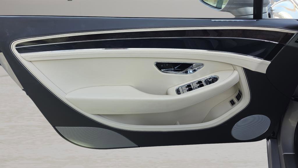 Certified 2022 Bentley Continental GT image 15
