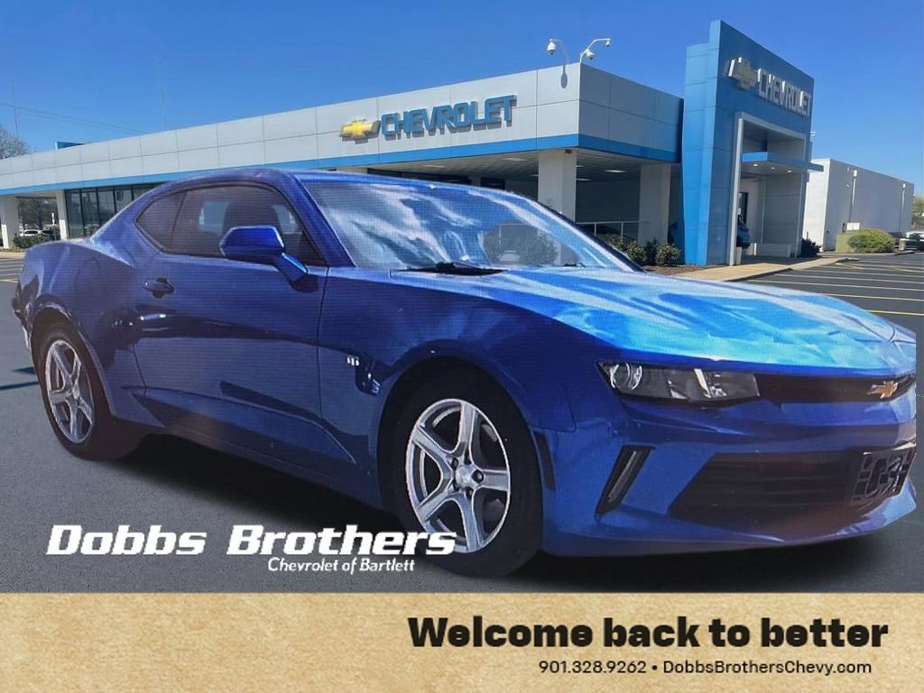 Used 2017 Chevrolet Camaro LT image 1