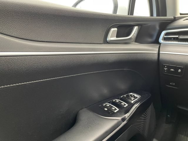 Used 2022 Kia K5 LXS FWD image 43