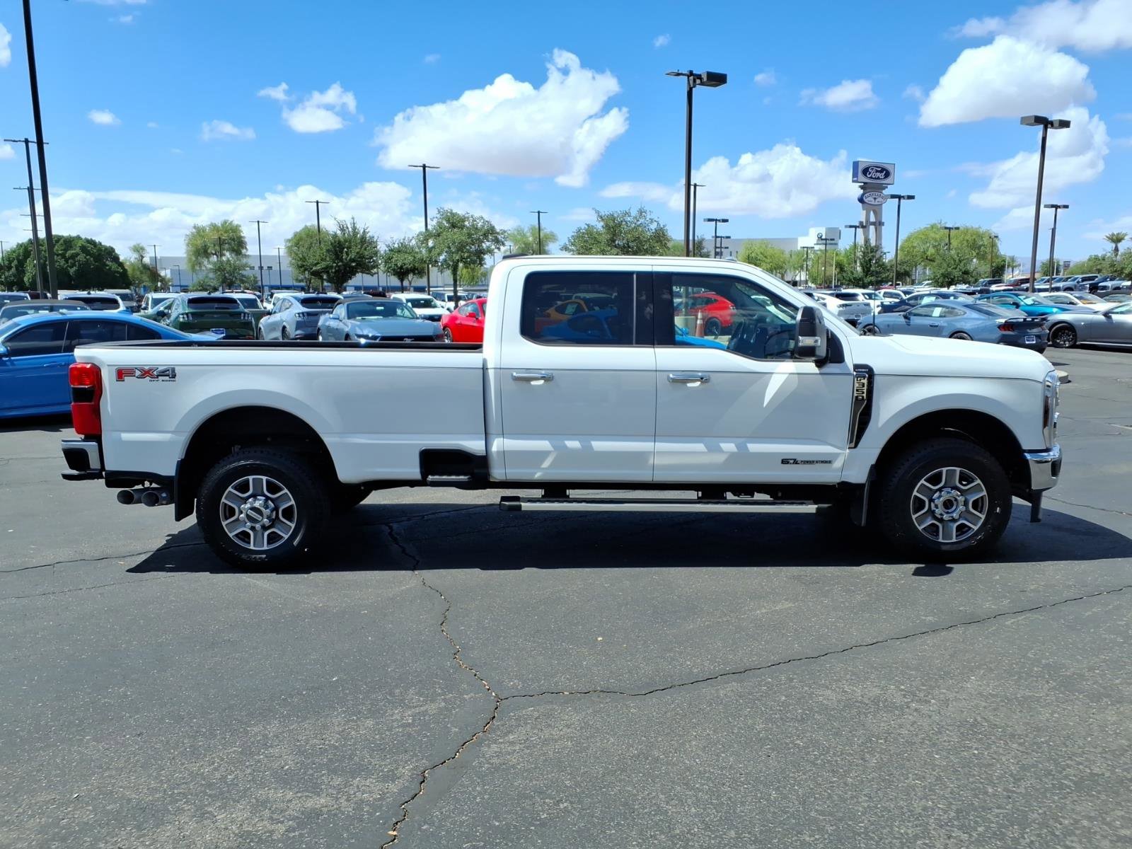 Used 2025 Ford F350 Lariat AWD/4WD image 7