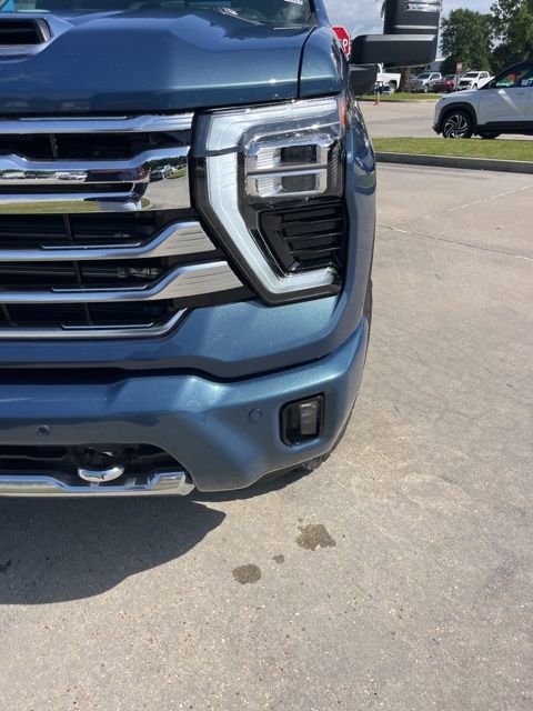 New 2026 Chevrolet Silverado 2500 High Country w/ Technology Package AWD/4WD image 15