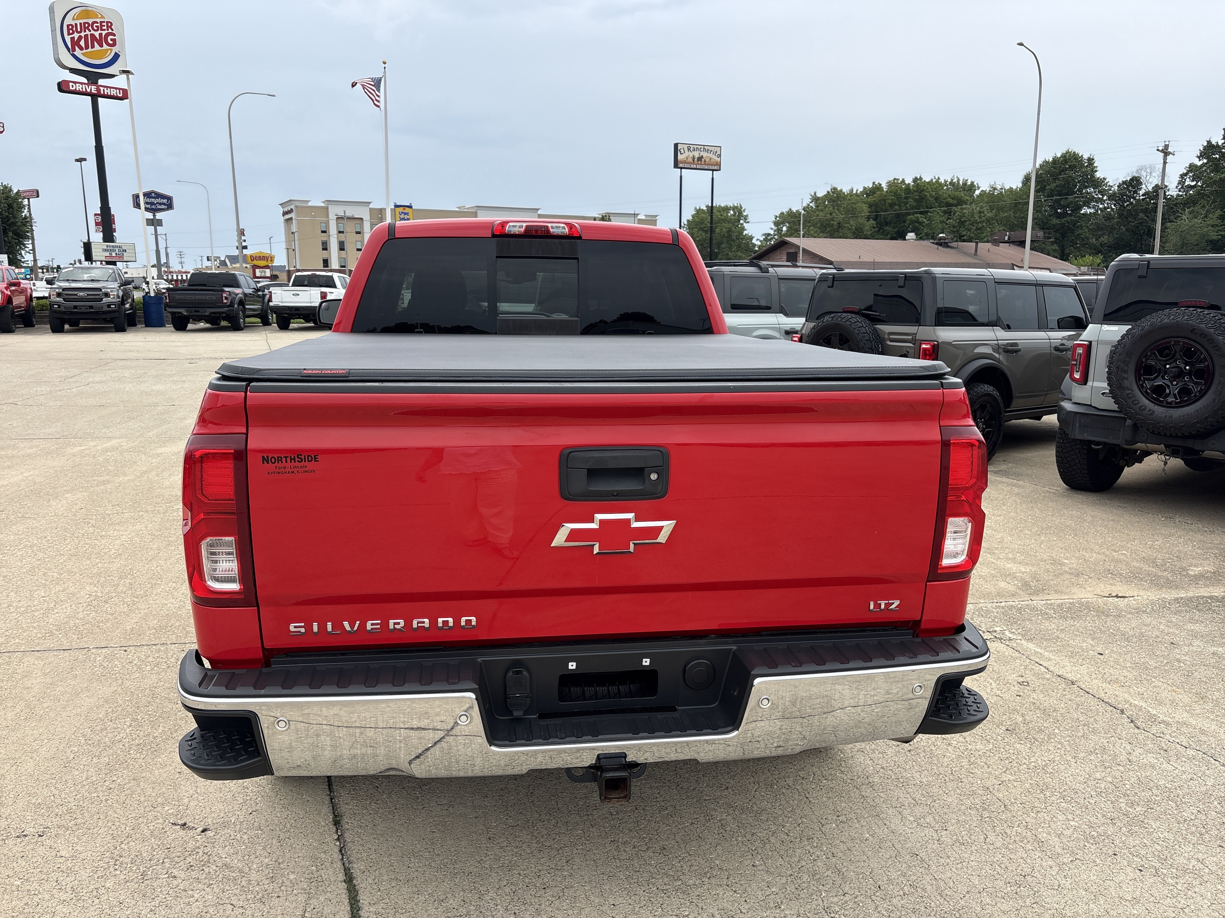 Used 2016 Chevrolet Silverado 1500 LTZ w/ LTZ Plus Package AWD/4WD image 7
