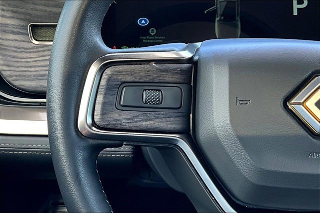 Used 2022 Rivian R1T Launch Edition image 12