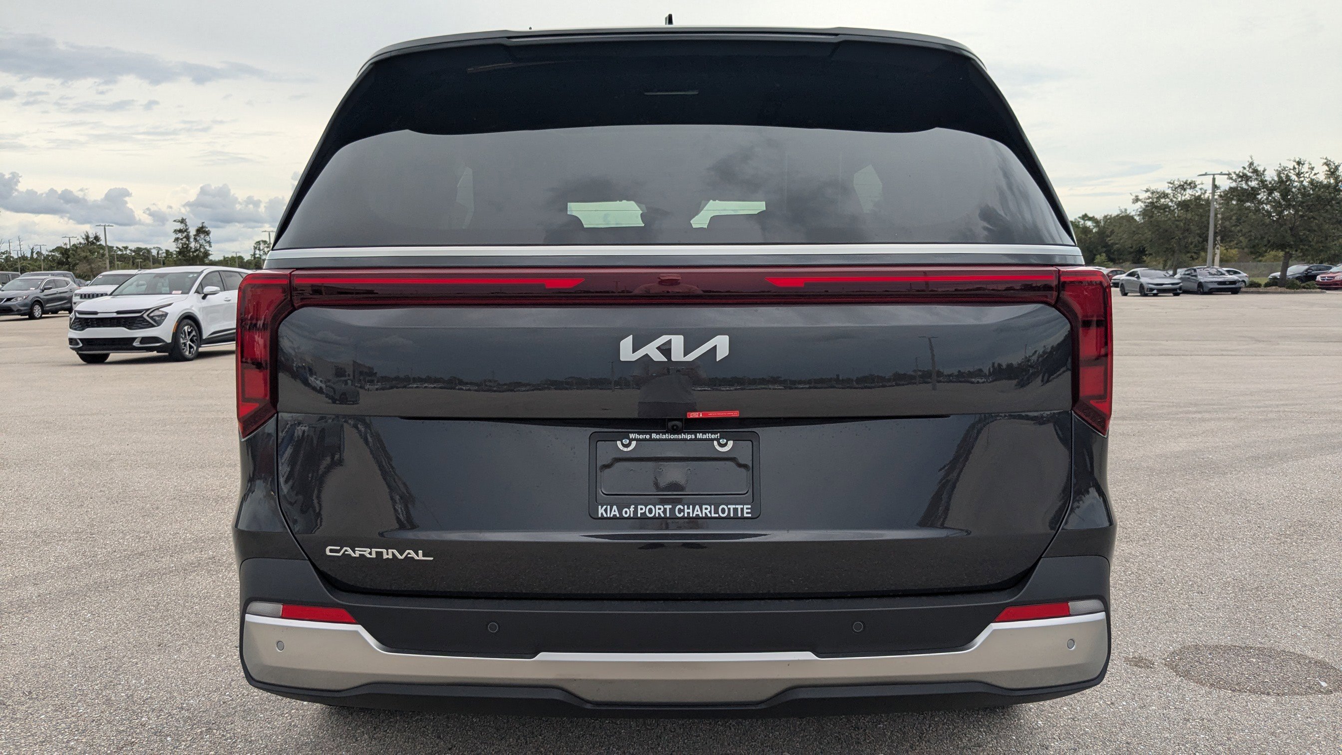 New 2026 Kia Carnival SX image 6