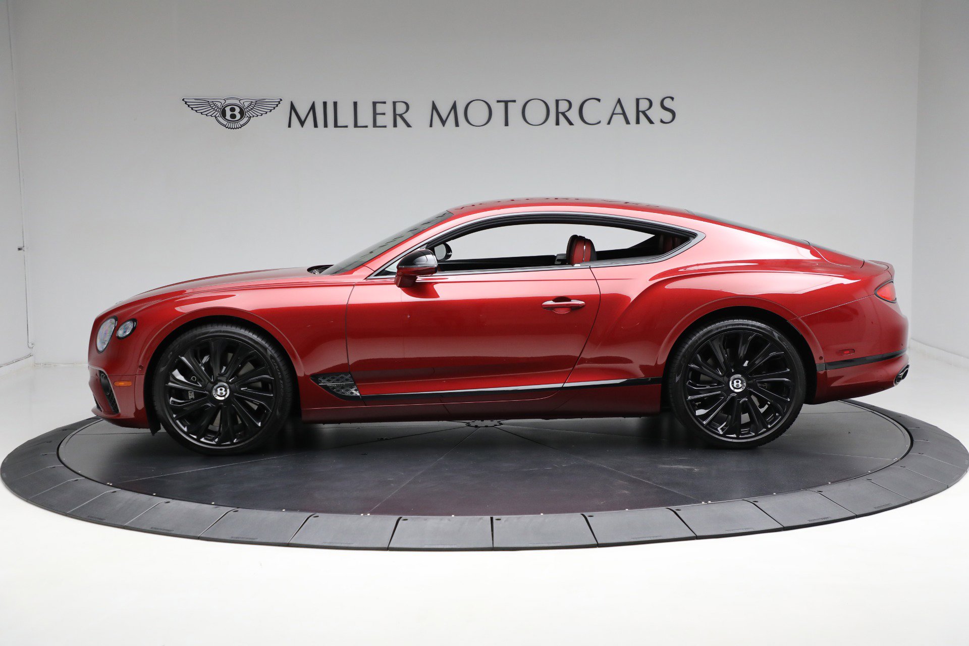 Used 2022 Bentley Continental GT image 3
