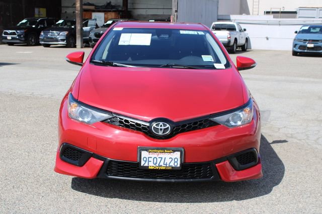 Used 2017 Toyota Corolla iM w/ Carpet Mat Package FWD image 2