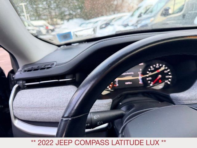Certified 2022 Jeep Compass Latitude w/ Sun and Sound Group image 12