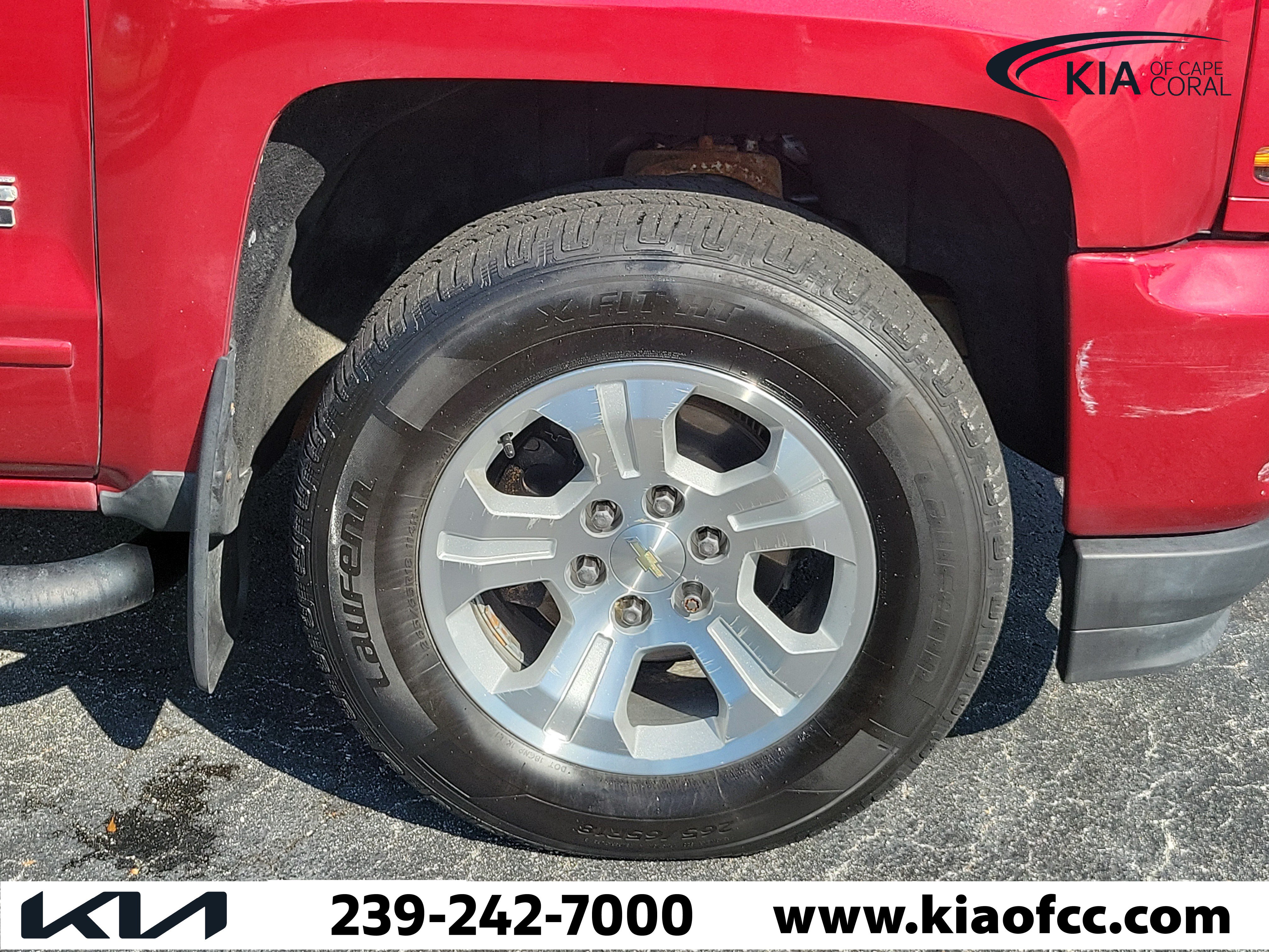 Used 2018 Chevrolet Silverado 1500 LT w/ Texas Edition AWD/4WD image 7