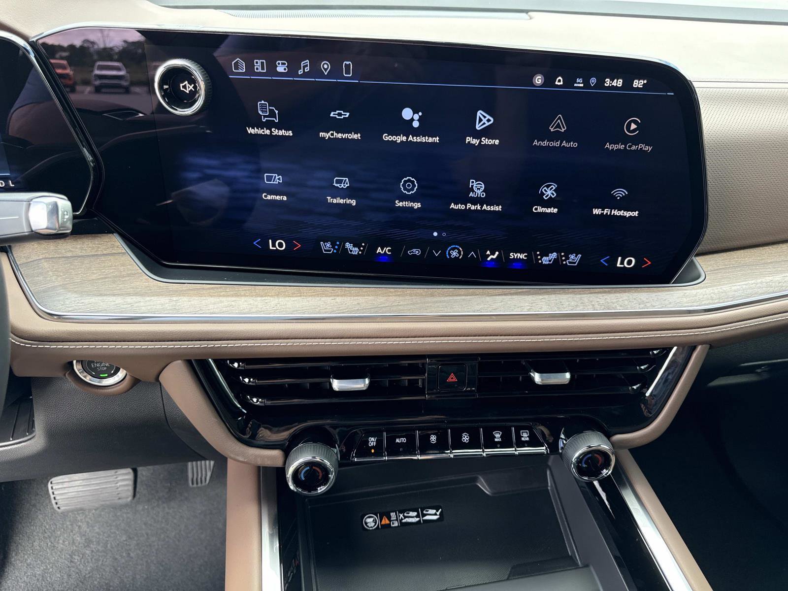 New 2026 Chevrolet Suburban High Country w/ Sun And Tow Package image 24