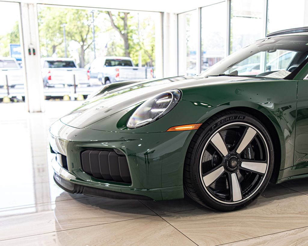 Used 2026 Porsche 911 Turbo S AWD/4WD image 4