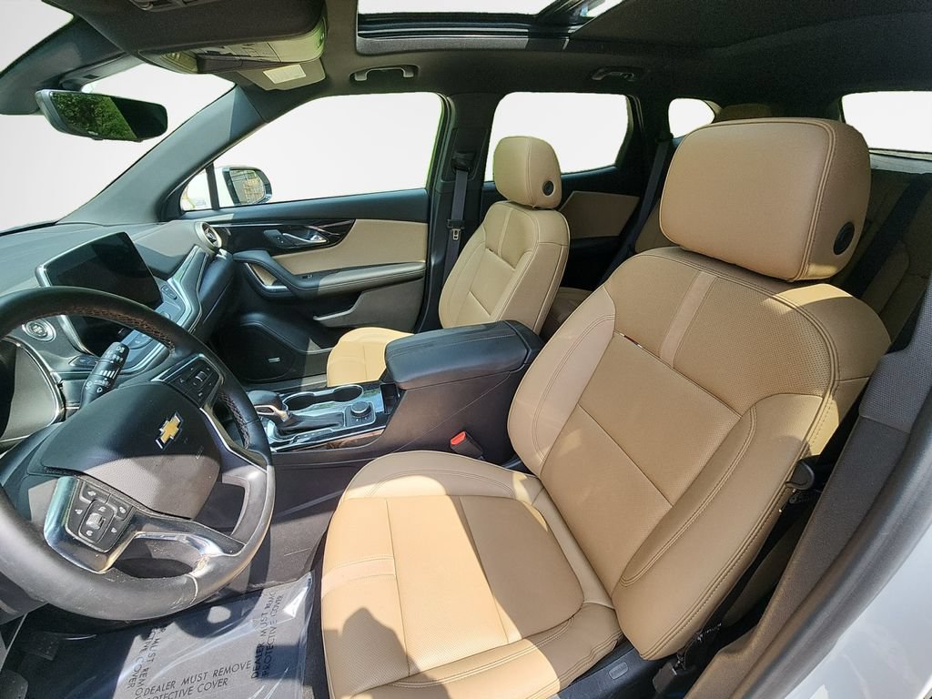Certified 2025 Chevrolet Blazer Premier w/ Driver Confidence II Package AWD/4WD image 13