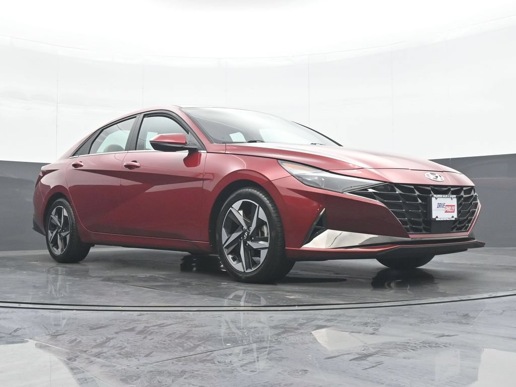 Used 2023 Hyundai Elantra Limited FWD image 34