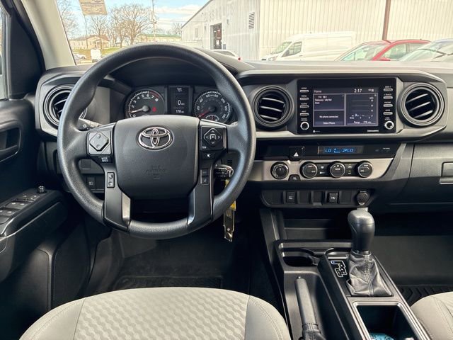 Used 2022 Toyota Tacoma SR image 19