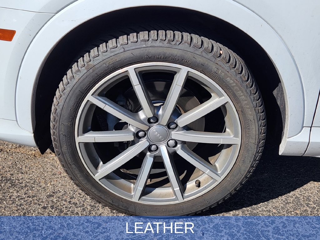 Used 2017 Audi Q3 2.0T Prestige w/ Prestige Package AWD/4WD image 11