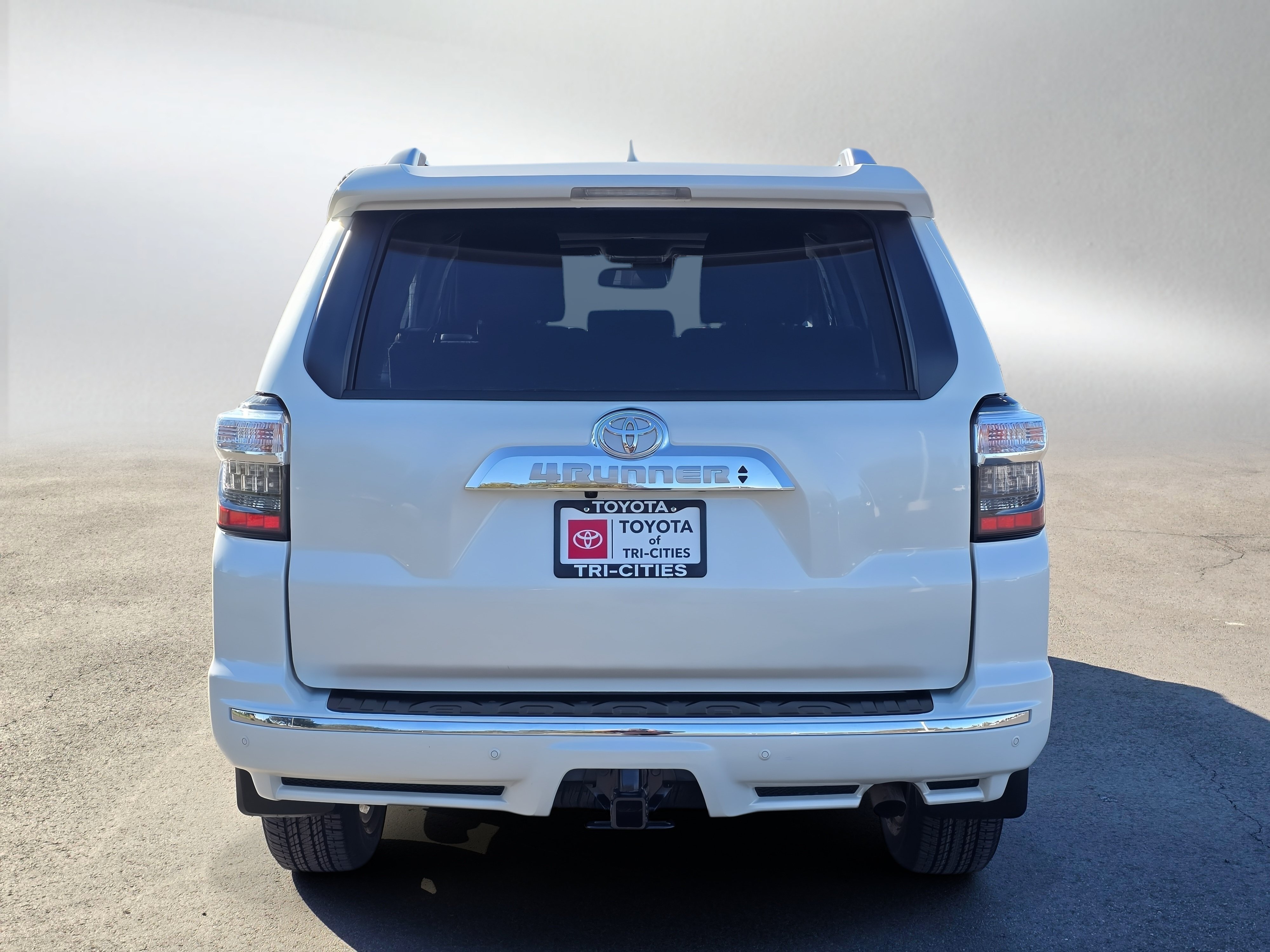 Certified 2023 Toyota 4Runner Limited AWD/4WD image 4