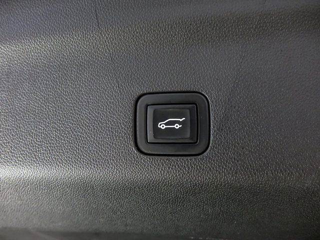 Used 2023 Chevrolet Tahoe High Country w/ Premium Package image 31