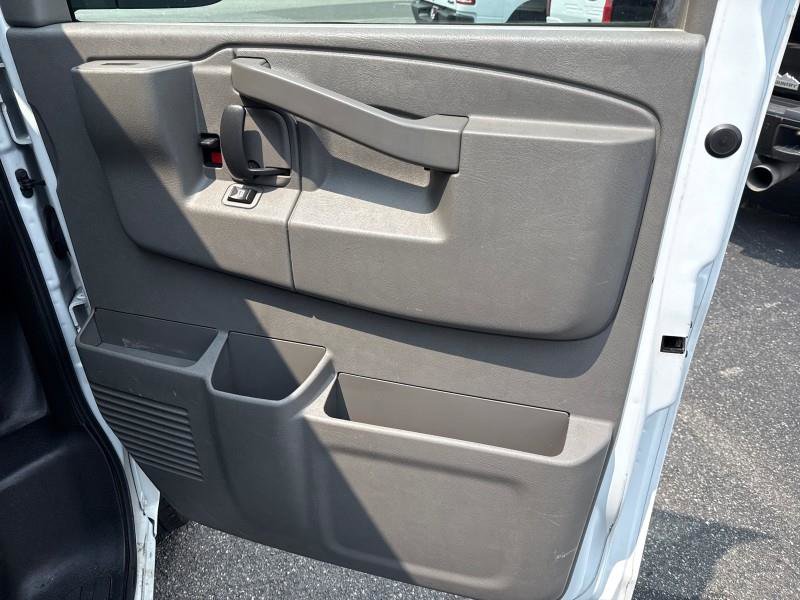 Used 2020 Chevrolet Express 2500 w/ Driver Convenience Package image 34