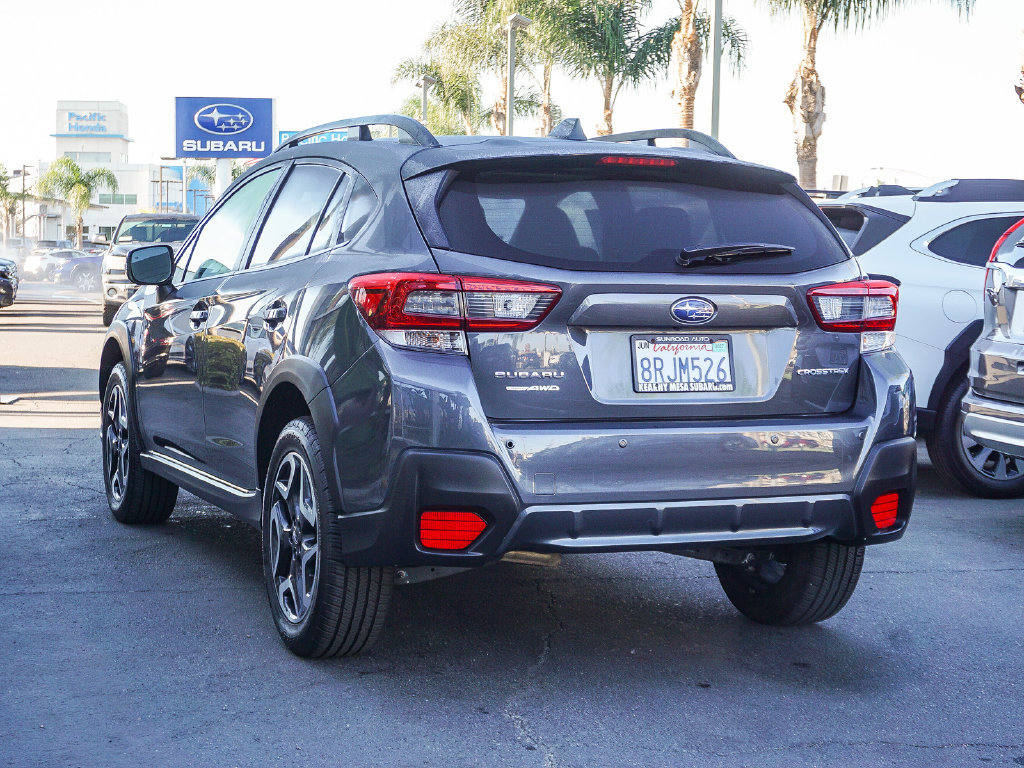 Used 2020 Subaru Crosstrek 2.0i Limited w/ Moonroof Package w/Navigation AWD/4WD image 4