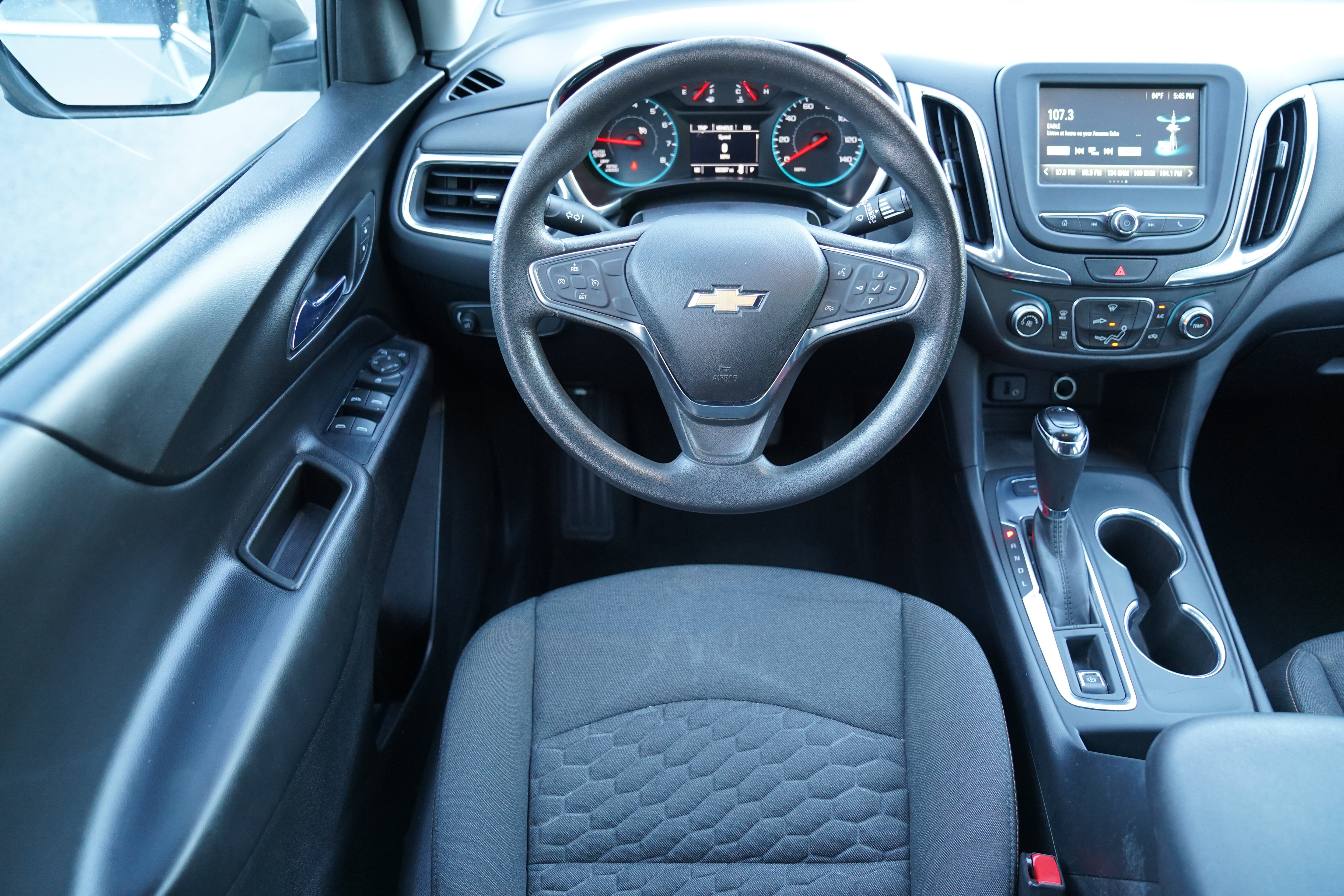 Used 2018 Chevrolet Equinox LT AWD/4WD image 11