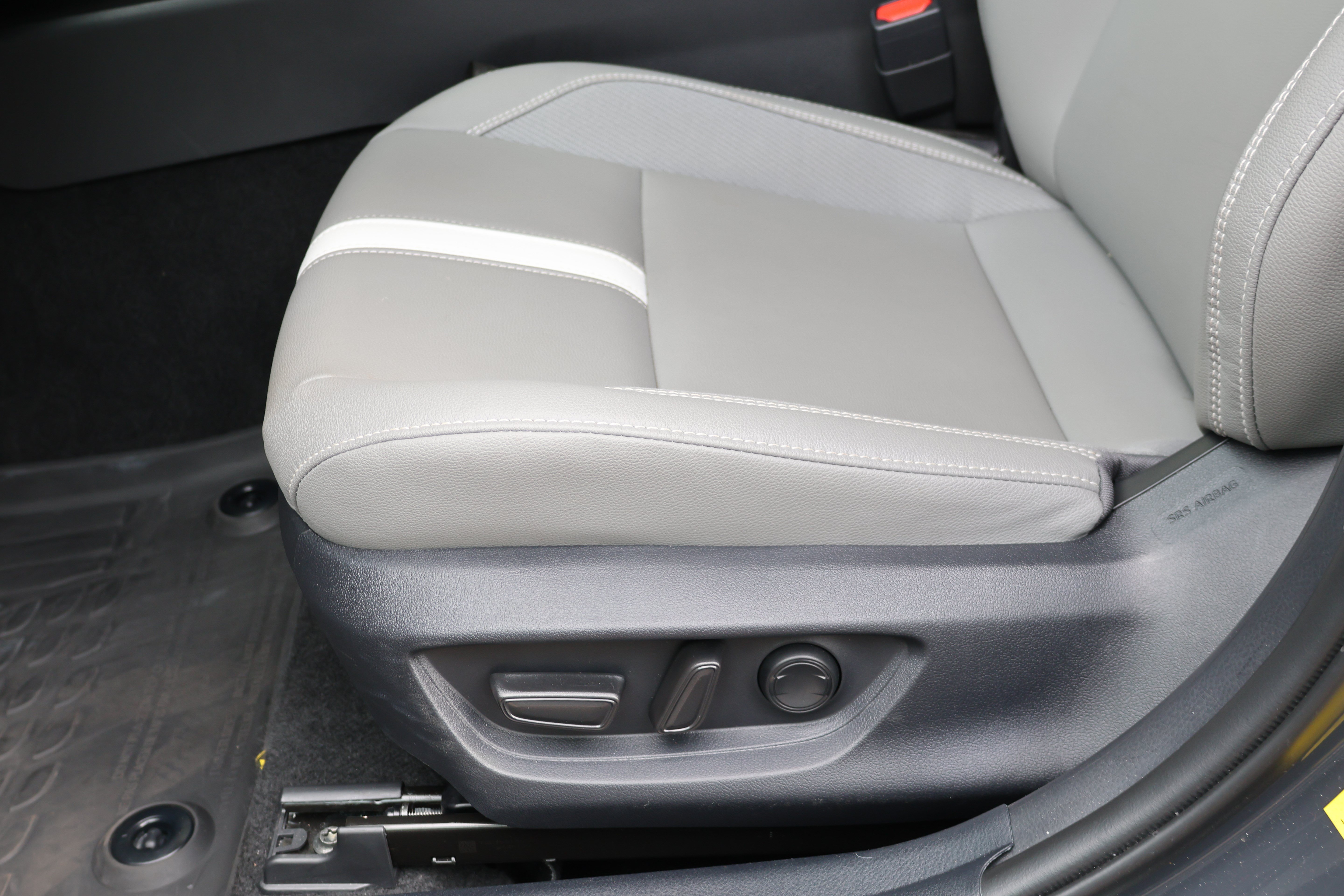 Certified 2025 Toyota Camry SE FWD image 20