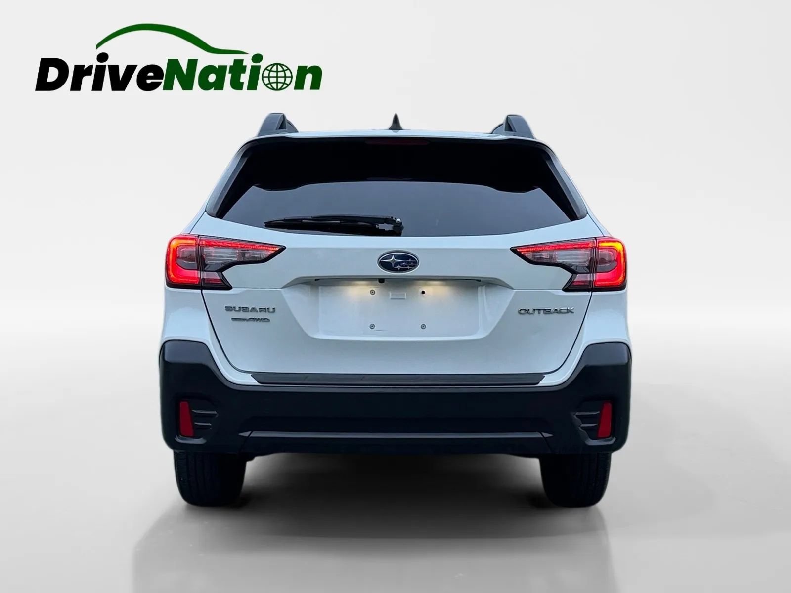 Used 2021 Subaru Outback Premium AWD/4WD image 4