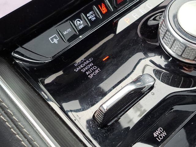 Used 2024 Jeep Grand Wagoneer L Series II w/ Quick Order Packagew 28T image 15