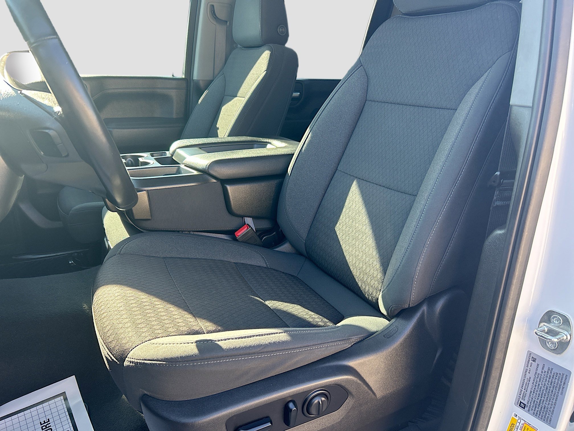 Used 2021 Chevrolet Silverado 2500 LT w/ Z71 Sport Edition image 21