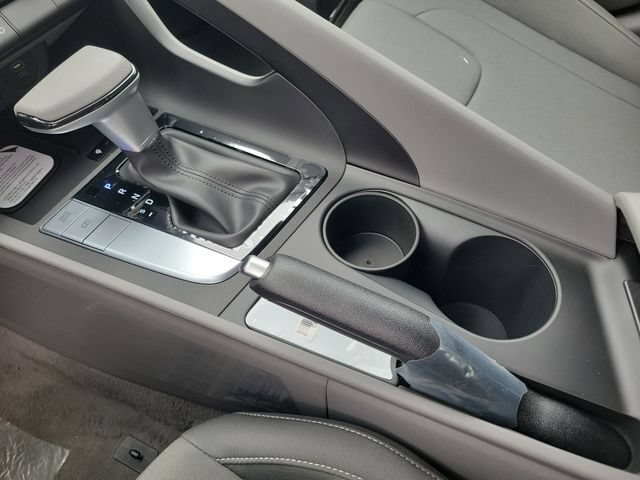 New 2026 Hyundai Elantra SEL Sport FWD image 15