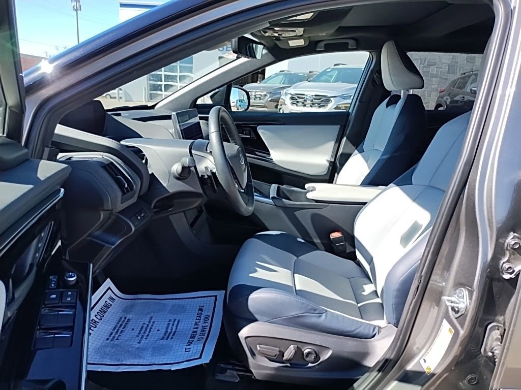 Used 2023 Subaru Solterra Touring image 21