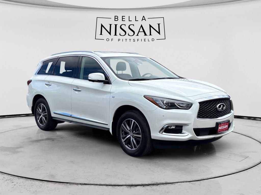 Used 2019 INFINITI QX60 Luxe w/ Essential Package AWD/4WD image 7
