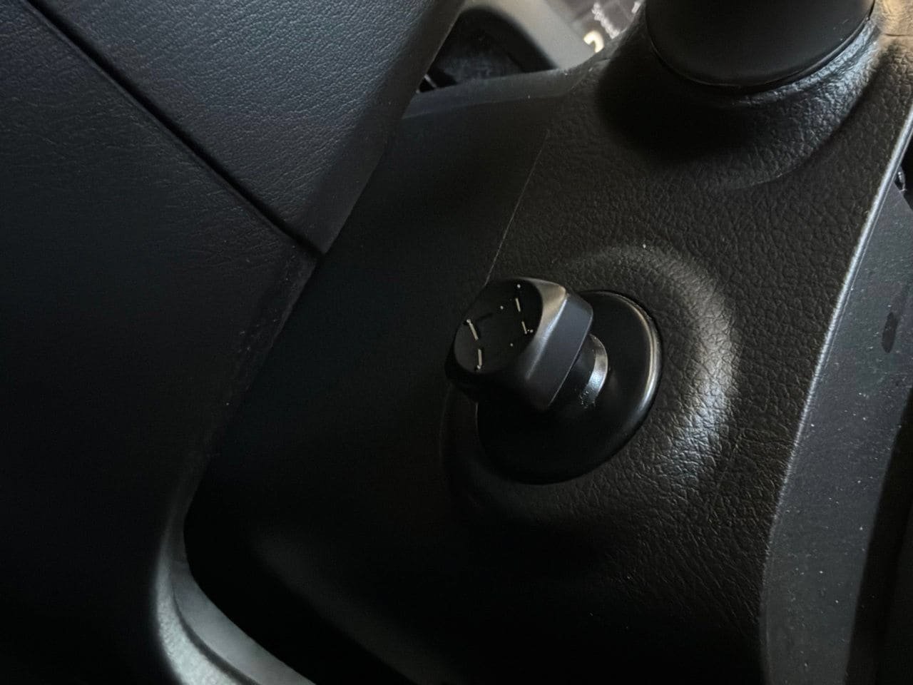 Used 2024 Nissan Armada SL RWD image 45