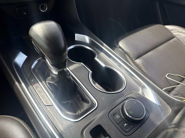 Used 2023 Chevrolet Traverse LT image 29