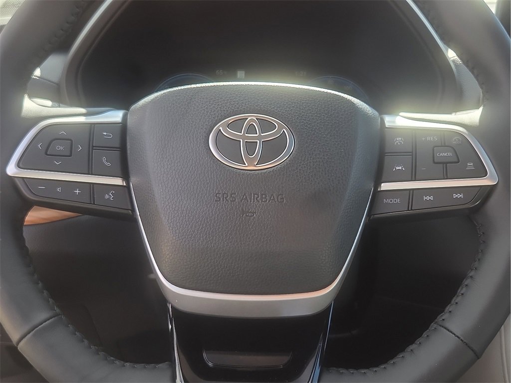 New 2026 Toyota Grand Highlander Limited image 25