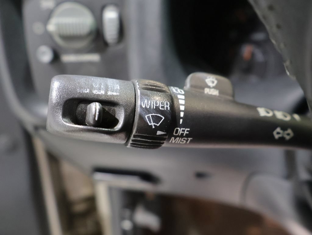 Used 1998 Chevrolet Blazer LS w/ Preferred Equipment Group RWD image 27
