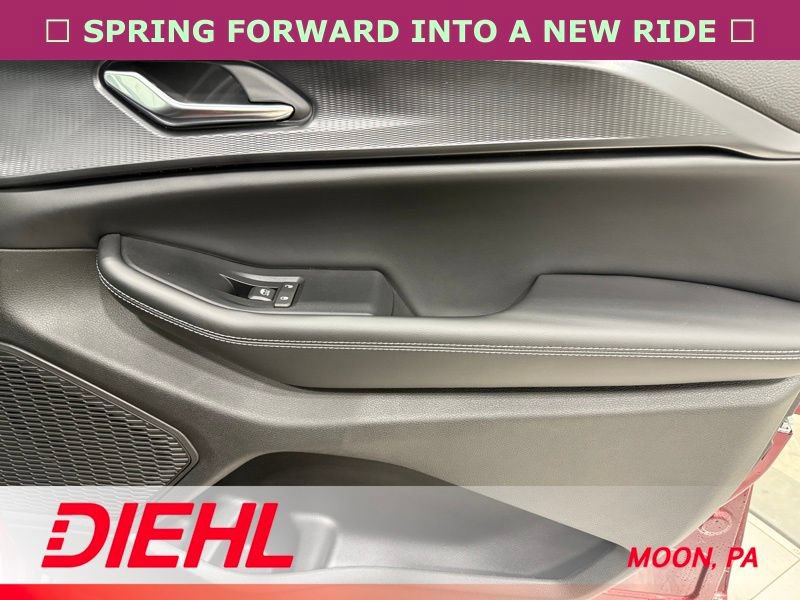 New 2025 Jeep Grand Cherokee Altitude AWD/4WD image 15