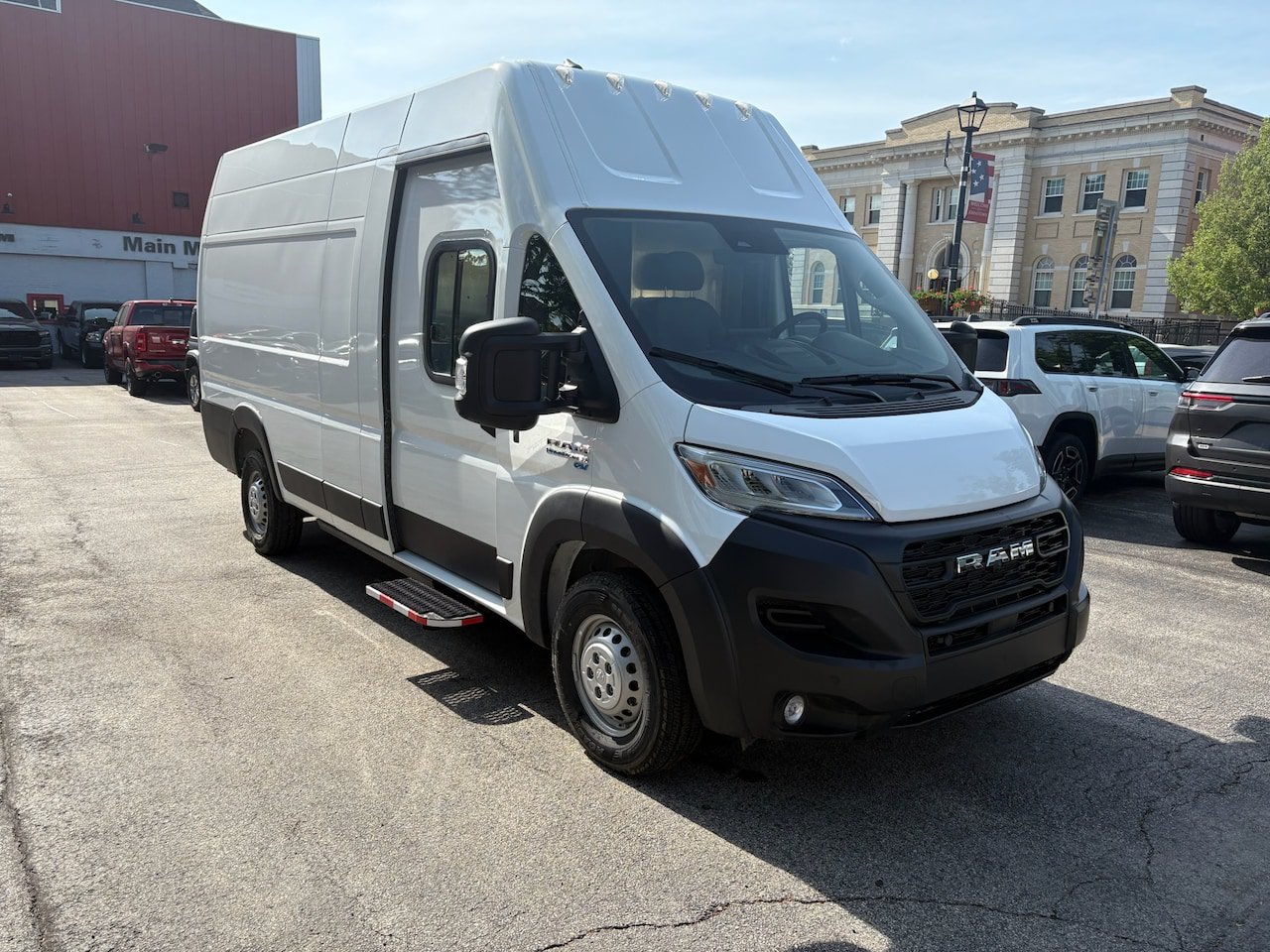 Used 2024 RAM ProMaster 3500 w/ Delivery Van Package FWD image 1