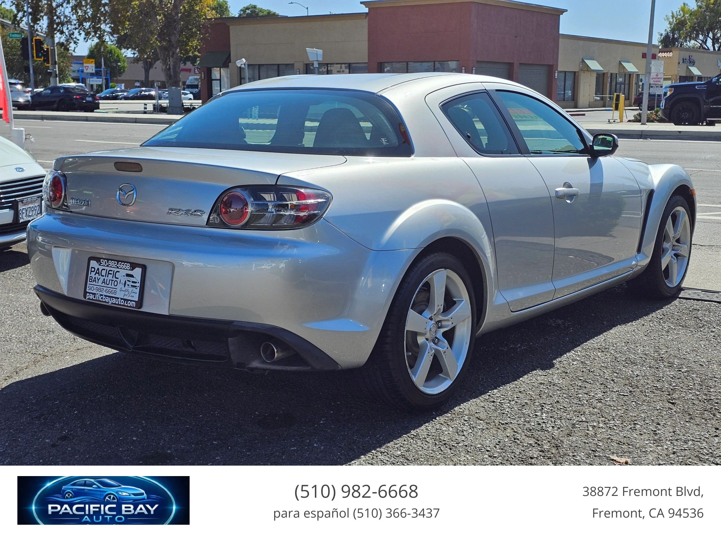 Used 2004 MAZDA RX-8 w/ MT Sport Pkg RWD image 7